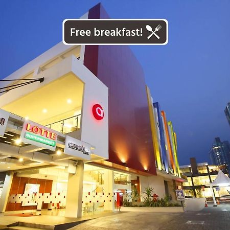 Amaris Hotel La Codefin Kemang Jakarta Exterior foto