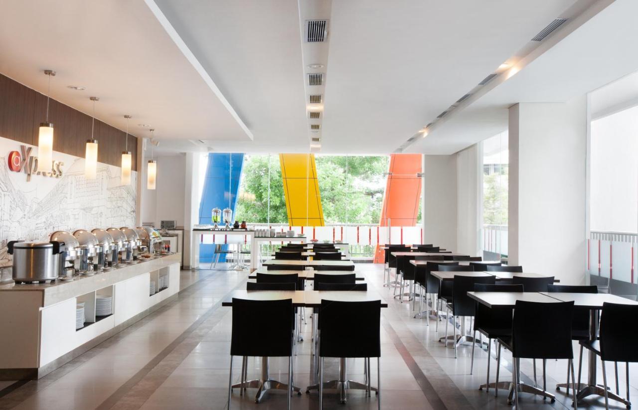 Amaris Hotel La Codefin Kemang Jakarta Exterior foto