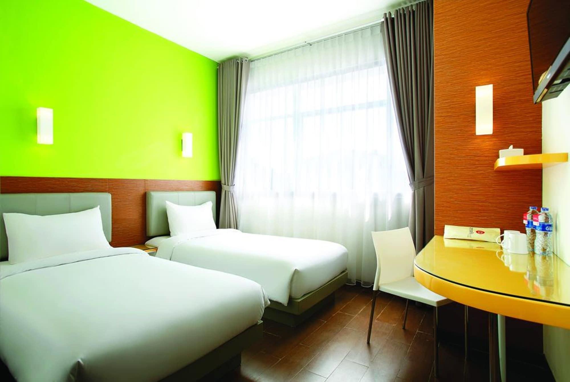 Amaris Hotel La Codefin Kemang Jakarta Exterior foto