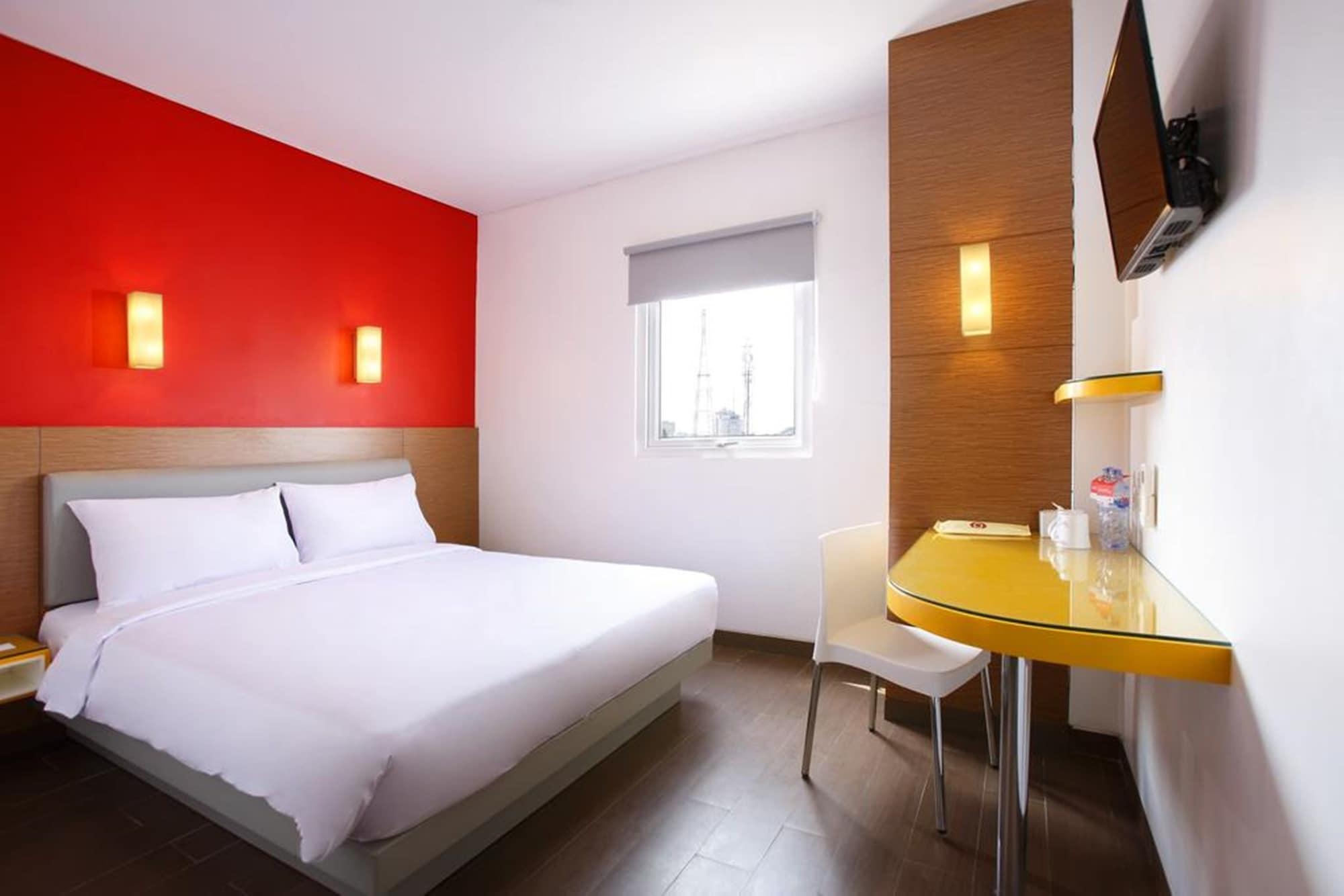 Amaris Hotel La Codefin Kemang Jakarta Exterior foto