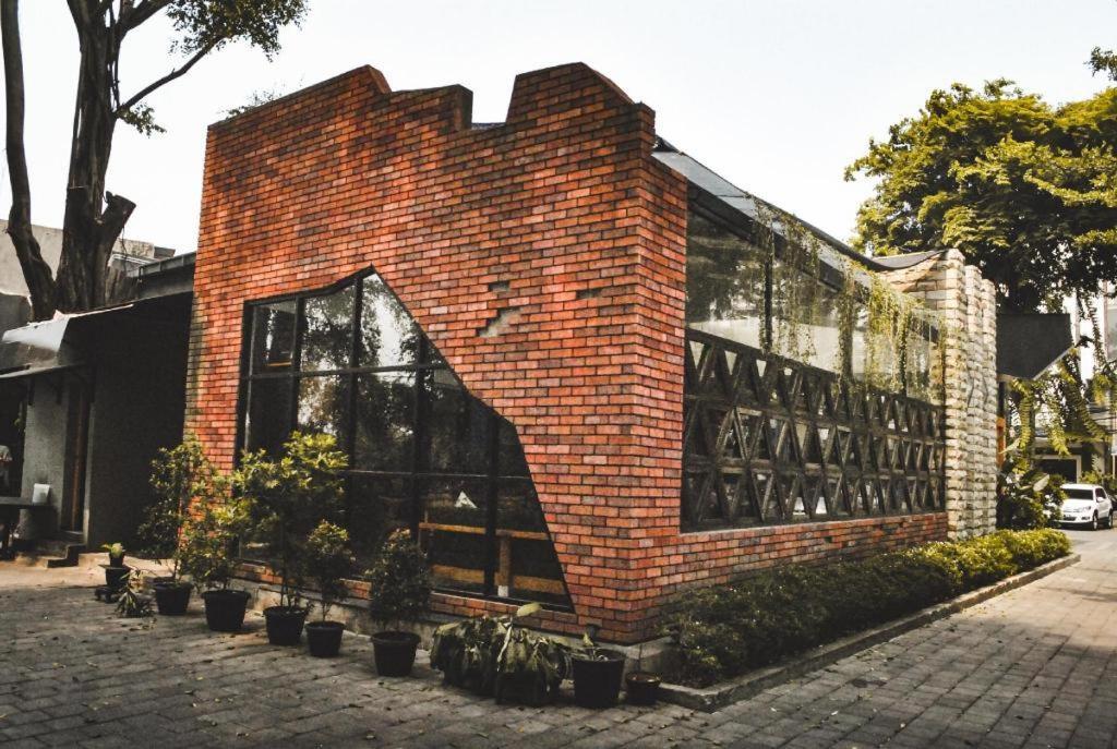 Amaris Hotel La Codefin Kemang Jakarta Exterior foto